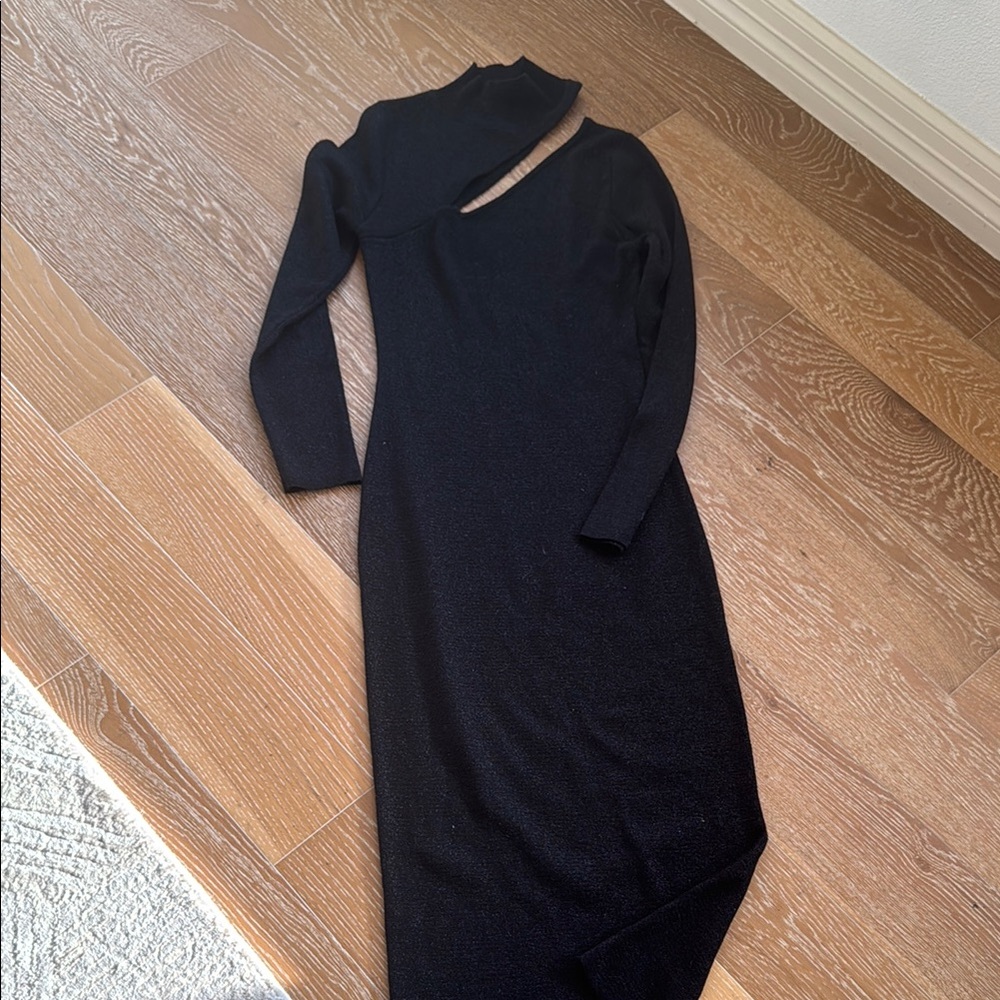 Elegant Black Long Sleeve Mock Neck Sheath Dress